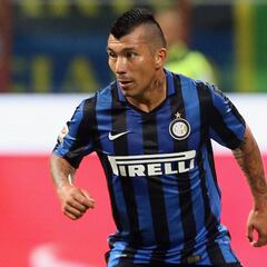 Besiktas es el nuevo club interesado en Gary Medel