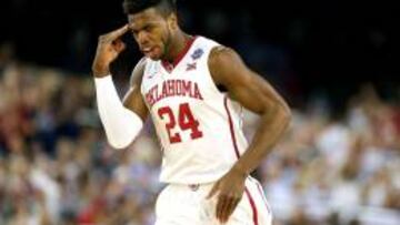 Buddy Hield, mejor jugador NCAA 2016, ya espera al Draft