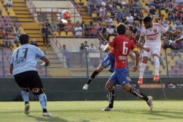 Futbol, Union EspaÃ±ola vs Universidad de Chile. Duodecima fecha campeonato de Apertura 2016/17.
El jugador de Universidad de Chile, Jonathan Zacaria, convierte un gol contra Union EspaÃ±ola durante el partido de primera division en el estadio Santa Laura de Santiago, Chile.
19/11/2016
Christian Iglesias/Photosport*************

Football, Union EspaÃ±ola vs Universidad de Chile. Twelve date, Aperture Championship 2016/17.
Universidad de Chile's player Jonathan Zacaria scores against Union EspaÃ±ola during the first division football match held at the Santa Laura stadium in Santiago, Chile.
19/11/2016
Christian Iglesias/Photosport