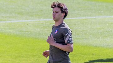 João Félix, en una sesión del Atlético, ultima su recuperación.