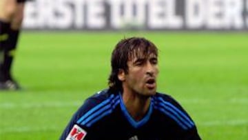 Raúl pierde su primer título en Alemania tras caer ante el Bayern en la Supercopa