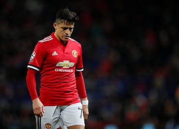 Alexis Sánchez y el Manchester United cayeron por 1-2 en el partido de vuelta de octavos de final ante el Sevilla, y quedó fuera de la Champions League.