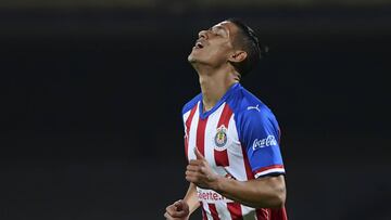 Primero fue Ronaldo Cisneros quien reveló haber sido contagiado de COVID-19. Ahora, sale a la luz el segundo de los tres futbolistas de Chivas que dieron positivo.