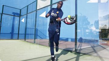 Marcelino se lleva a los suyos de Paterna para jugar al pádel