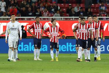 Veljko Paunovic: “Al jugador mexicano le falta confianza”