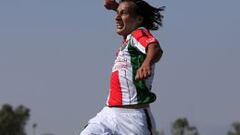 Cuerpo técnico de la UC pone sus ojos en Renato Ramos