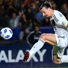 Zlatan: Convertí enemigos en fanáticos en Manchester United