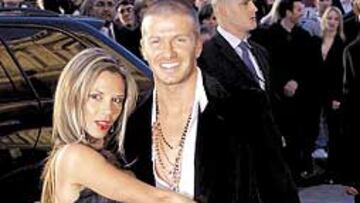 <b>NUEVA IMAGEN</B>. Becks y Victoria, el lunes, en el Royal Albert Hall.