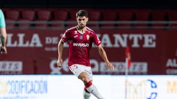 Óscar Gil dio los tres puntos al Murcia ante la SD Tarazona.