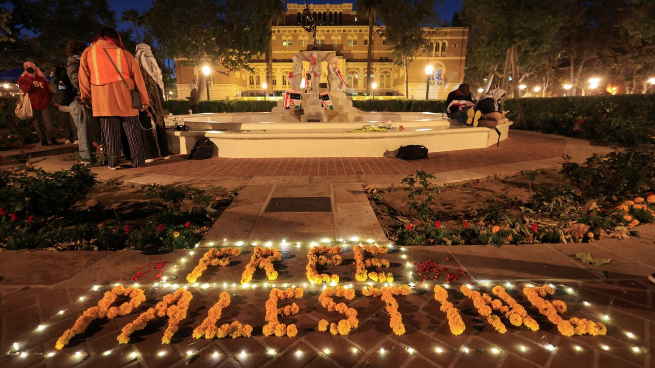 Estudiantes Universitarios All The News AS USA estudiantes-universitarios-all-the-news-as-usa