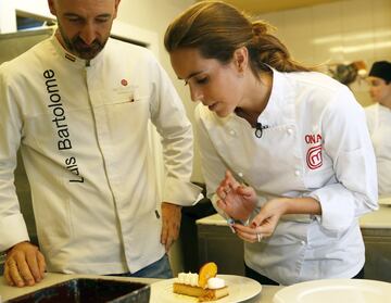 La legendaria nadadora española y ganadora del programa televisivo Masterchef Celebrity Ona Carbonell ha presentado junto al reconocido chef Luis Bartolomé el que será el postre de la Gala As del deporte 2019.