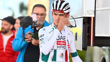 UAE Team Emirate - XRG team's Slovenian rider Isaac del Toro prepares prior a training session in Benidorm, eastern Spain, on December 13, 2025. (Photo by Jose JORDAN / AFP)