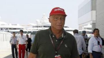 Niki Lauda, en el paddock.