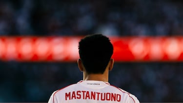 Oficial: Mastantuono, al Real Madrid