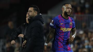 Memphis no llega y Alves y Luuk son novedades ante el Levante