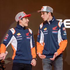 Los hermanos Márquez presentan la nueva Honda