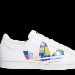 ¿Por qué Adidas es la "marca de las tres bandas" y cuál es el origen de la rivalidad con Nike?