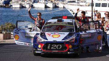 2017 FIA World Rally Championship
Round 07, Rally Italia Sardegna
08-11 June 2017
Thierry Neuville, Nicolas Gilsoul, Hyundai i20 Coupe WRC
Photographer: Sarah Vessely
Worldwide copyright: Hyundai Motorsport GmbH