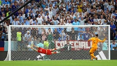 El ‘Dibu’ vuelve a las andadas