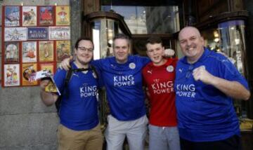 Leicester City fans in Plaza Mayor, Madrid.  