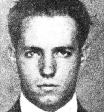 Fue elegido presidente del FC Barcelona el 22 de octubre del 1931, hasta entonces hab¨ªa ocupado la vicepresidencia del Club, tuvo un mandato ef¨ªmero, ya que en el momento de acceder a la presidencia la Entidad pasaba por un momento dif¨ªcil por culpa de las divisiones internas, Oliver puso su cargo a disposici¨®n de los socios el 20 de diciembre de 1931, cuando no hac¨ªa ni dos meses que dirig¨ªa el FC Barcelona.