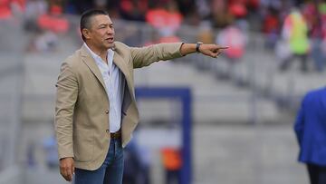 Ignacio Ambriz no esperaba regresar pronto de Europa