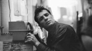 El m&iacute;tico Jack Kerouac, apasionado del pasatiempo nacional americano.