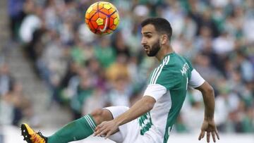 Montoya, durante un encuentro con el Betis.