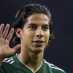 Diego Lainez interesa al Fenerbahçe, según prensa turca