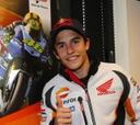 Bajo el shock Lorenzo, Márquez fue el más rápido en mojado