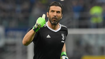 Buffon to leave Juventus but has offers to continue playing