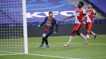 El PSG amarga a Maripán