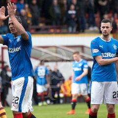 Sin Eduardo Herrera, el Rangers logró empatarle al Motherwell