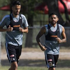 Diego Reyes defiende al Chicharito en el tema del brunch