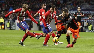 El jugador franc&eacute;s del Atl&eacute;tico de Madrid, Antoine Griezmann, disparando a puerta.