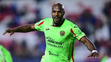 during the 15th round match between Atletico de San Luis and FC Juarez as part of the Liga BBVA MX, Torneo Apertura 2025 at Alfonso Lastras Stadium, on October 31, 2025 in San Luis Potosi, Mexico.