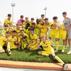 El Villarreal se corona en Arabia