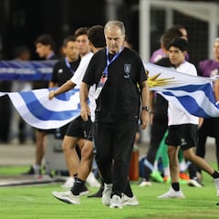 Bielsa regresa a Bilbao con Uruguay