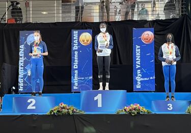 El séptimo brinco de campeón para el saltamontes Cáceres