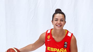 Elena Buenavida, base de la Selección Sub-19.