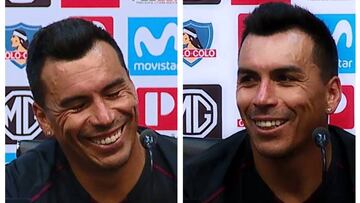 La distendida conferencia de Paredes: bromas y risas