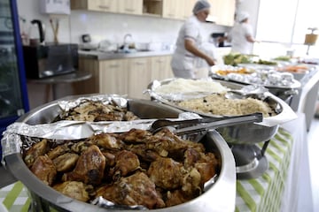 Desde al llegada de Juan Carlos Osorio al equipo antioqueño, todo el plantel desayuna y almuerza en la sede deportiva siguiendo los lineamientos de María Alejandra Alzate, la nutricionista.