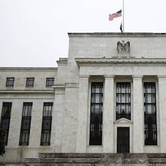 Segundo cheque de estímulo: ¿De dónde pide el Gobierno el dinero y cuánto ratio de interés tiene?