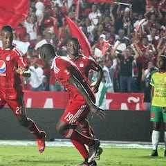 Hinchas de América de Cali sueñan con el ascenso a la A