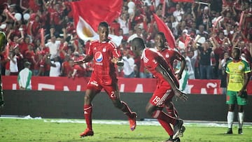 Hinchas de América de Cali sueñan con el ascenso a la A