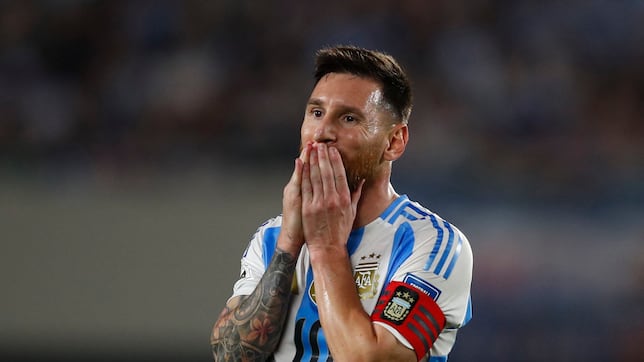 Adiós a estas camisetas: la sorprendente medida ‘anti-Argentina’ que ha tomado Paraguay para el partido