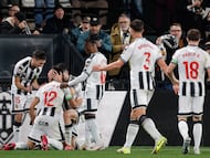 Celebración de un gol del Castellón contra el Andorra.