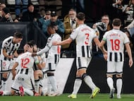 Celebración de un gol del Castellón contra el Andorra.