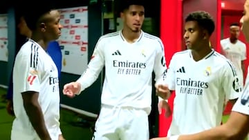 Captan la orden de Bellingham al tridente al descanso y la respuesta de Mbappé: “Es jod******** duro”