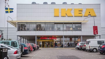 El único Ikea del mundo que es blanco: dónde está y por qué no es azul y amarillo